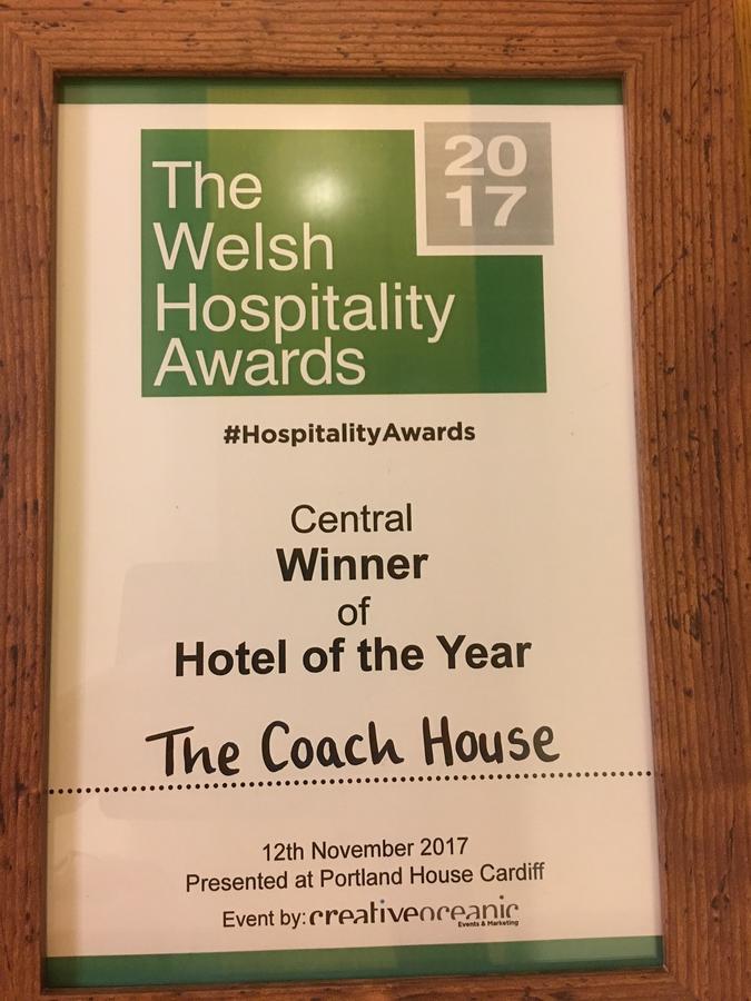 The Coach House Brecon Hotel Buitenkant foto